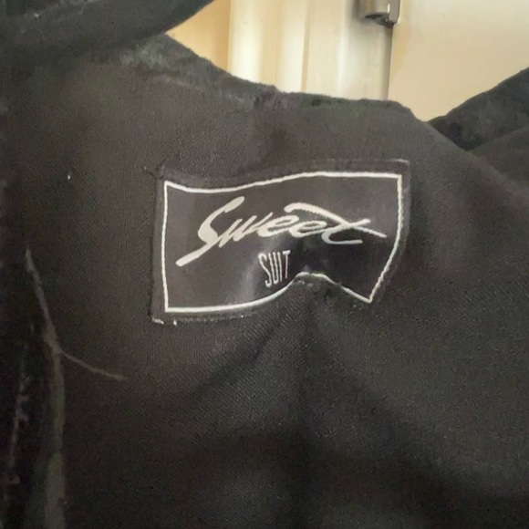 Vintage Pearl Button Trench Coat - Picture 2 of 2